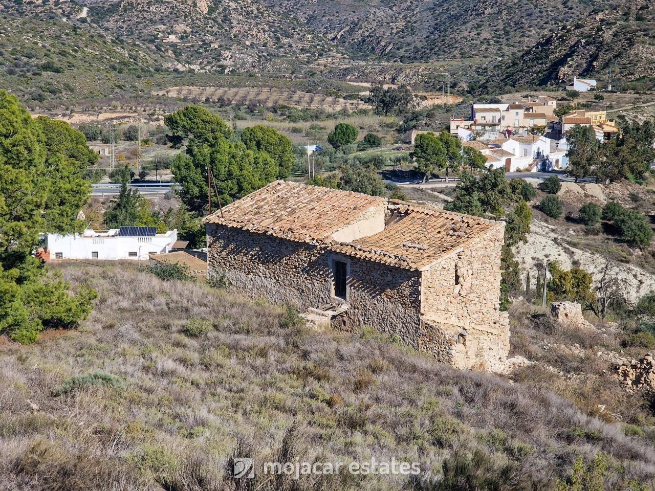 House in Sorbas - Image 4